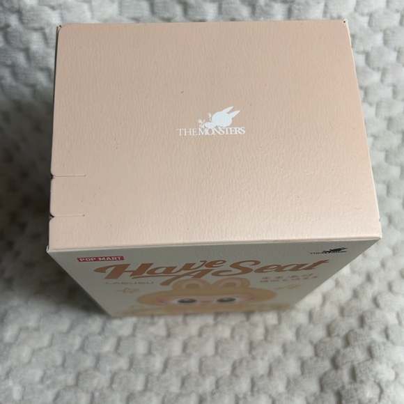 Labubu Have A Seat Baba - Picture 6 of 8